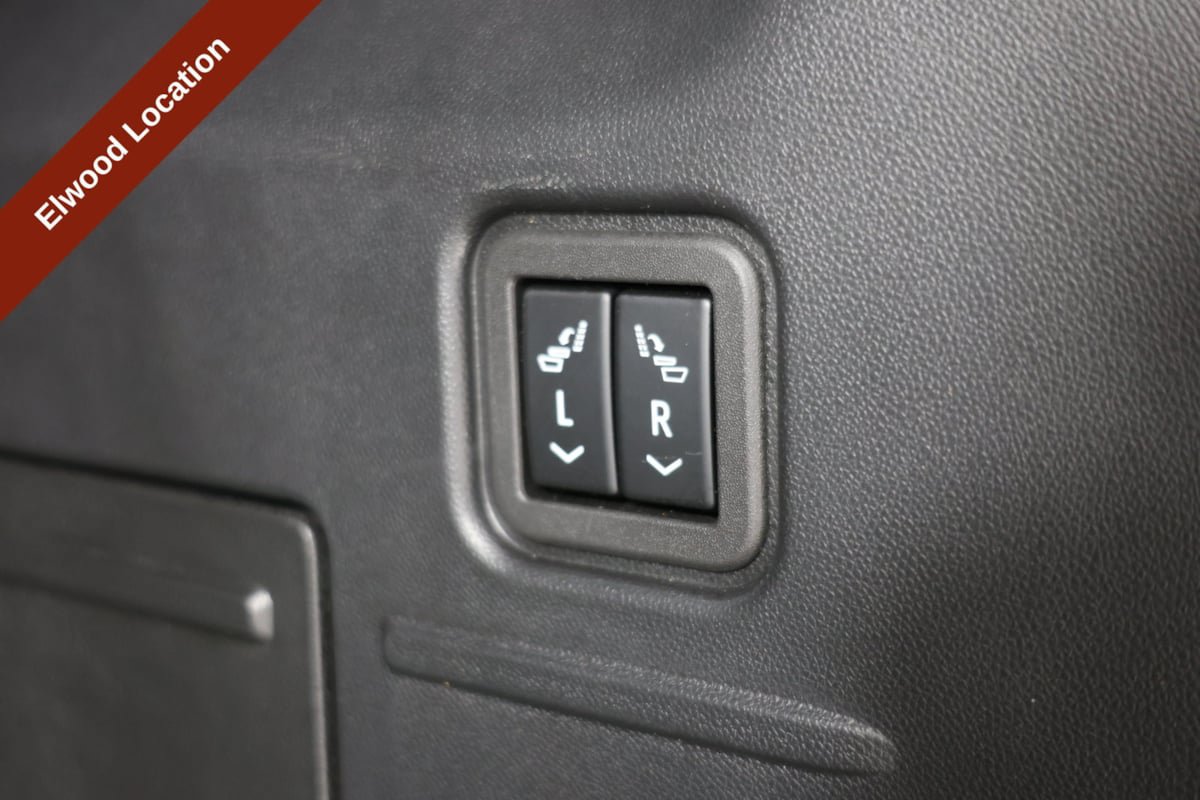 Used 2024 GMC Hummer EV 3X w/ Extreme Off-Road Package AWD/4WD image 46