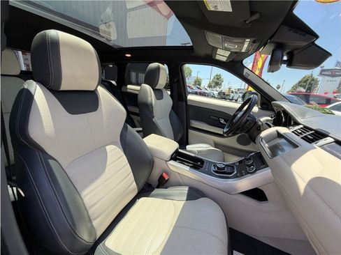 Used 2018 Land Rover Range Rover Evoque HSE Dynamic AWD/4WD image 34