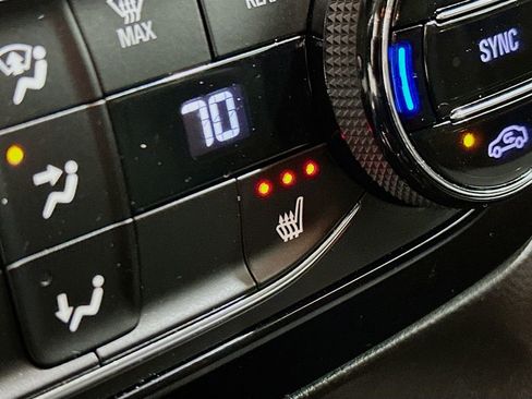 Used 2023 Buick Encore GX Select w/ Safety Package II image 20