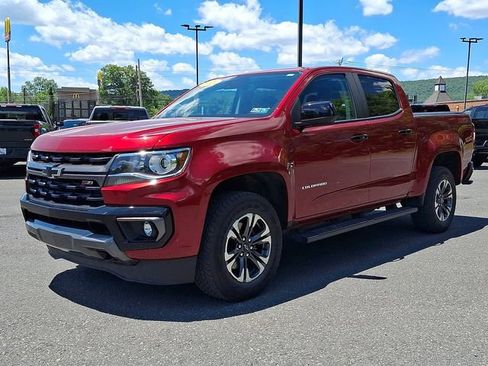Certified 2021 Chevrolet Colorado Z71 w/ Safety Package AWD/4WD image 3