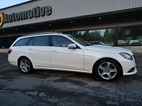 Used 2014 Mercedes-Benz E 350 4MATIC Wagon image 66