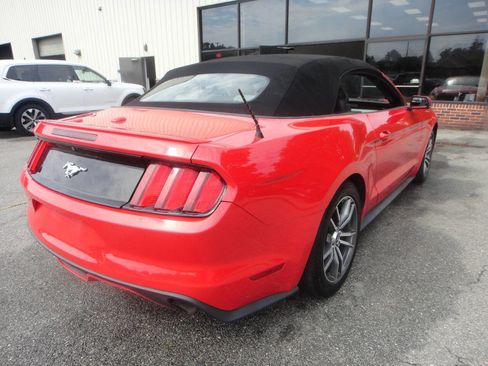 Used 2016 Ford Mustang Premium image 6