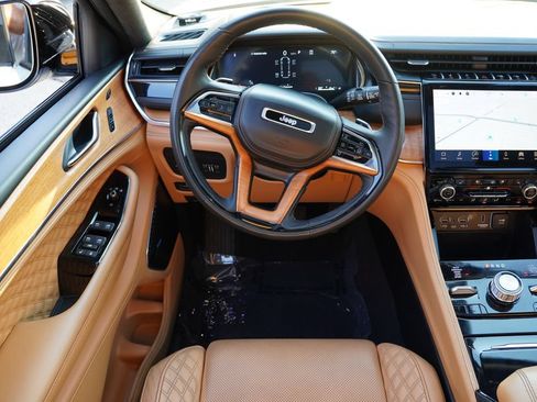 Certified 2024 Jeep Grand Cherokee L Summit AWD/4WD image 22