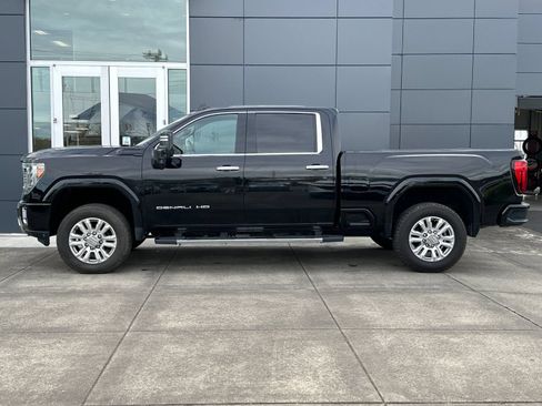 Used 2020 GMC Sierra 3500 Denali w/ Denali Ultimate Package AWD/4WD image 6