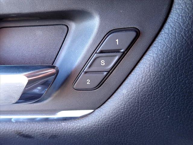 Used 2021 RAM 1500 Laramie AWD/4WD image 12