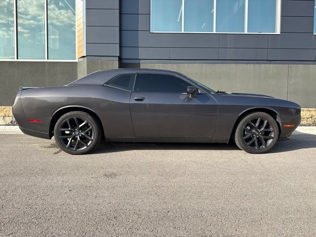Used 2022 Dodge Challenger SXT w/ Blacktop Package RWD image 2
