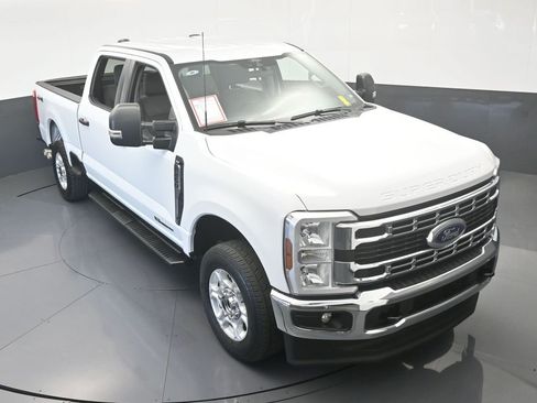 Used 2025 Ford F250 XLT image 58