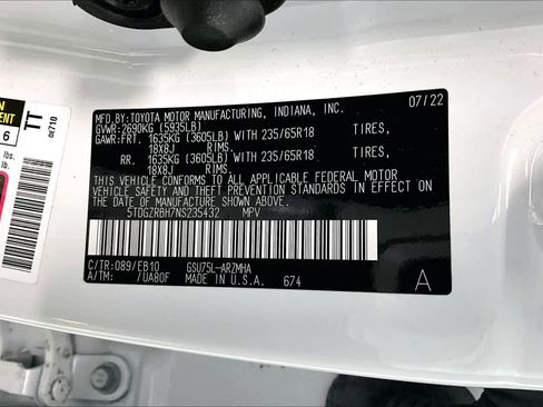 Used 2022 Toyota Highlander XLE image 19