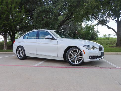 Used 2016 BMW 328i Sedan RWD image 1