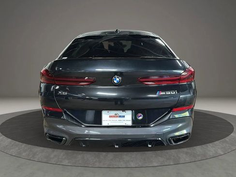 Used 2022 BMW X6 M50i w/ Parking Assistance Package image 4