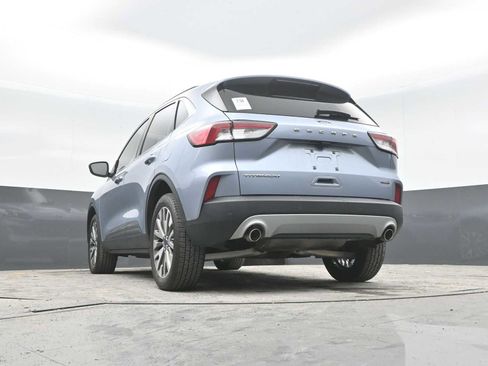 Used 2022 Ford Escape Titanium AWD/4WD image 31