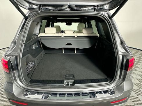 Used 2026 Mercedes-Benz GLB 250 image 25
