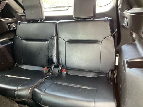 Used 2022 Mitsubishi Outlander SEL AWD/4WD image 27