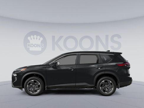 Used 2024 Nissan Rogue SV image 4