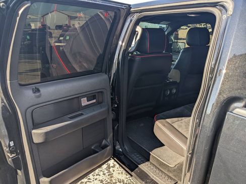 Used 2014 Ford F150 FX4 w/ Equipment Group 402A Luxury AWD/4WD image 11