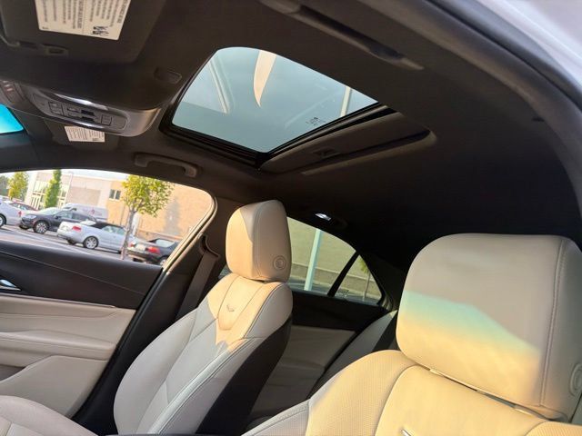 Used 2020 Cadillac CT4 Premium Luxury AWD/4WD image 33