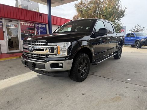 Used 2019 Ford F150 XLT w/ Equipment Group 302A Luxury image 7
