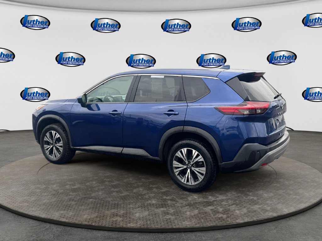Used 2023 Nissan Rogue SV FWD image 3