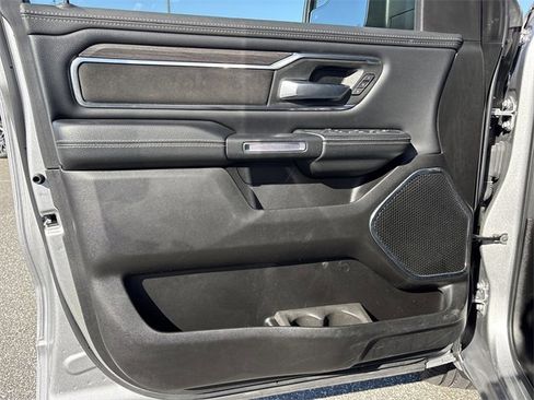 Used 2025 RAM 1500 Laramie image 10