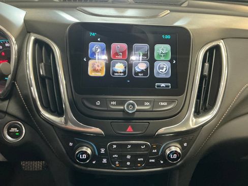 Used 2018 Chevrolet Equinox Premier AWD/4WD image 19