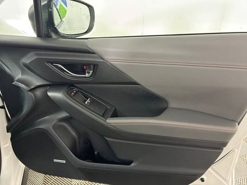 Used 2025 Subaru Crosstrek 2.5i Limited image 34