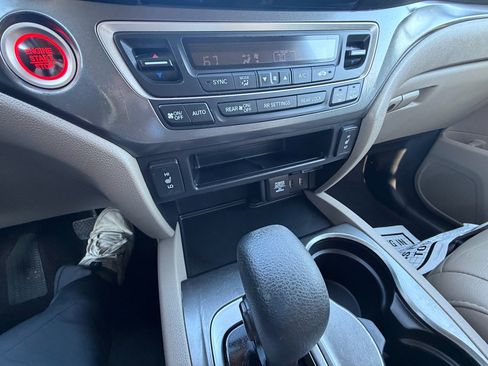 Used 2018 Honda Pilot EX-L image 14