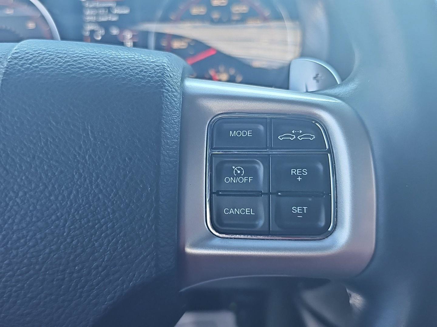 Used 2014 Dodge Charger R/T RWD image 19