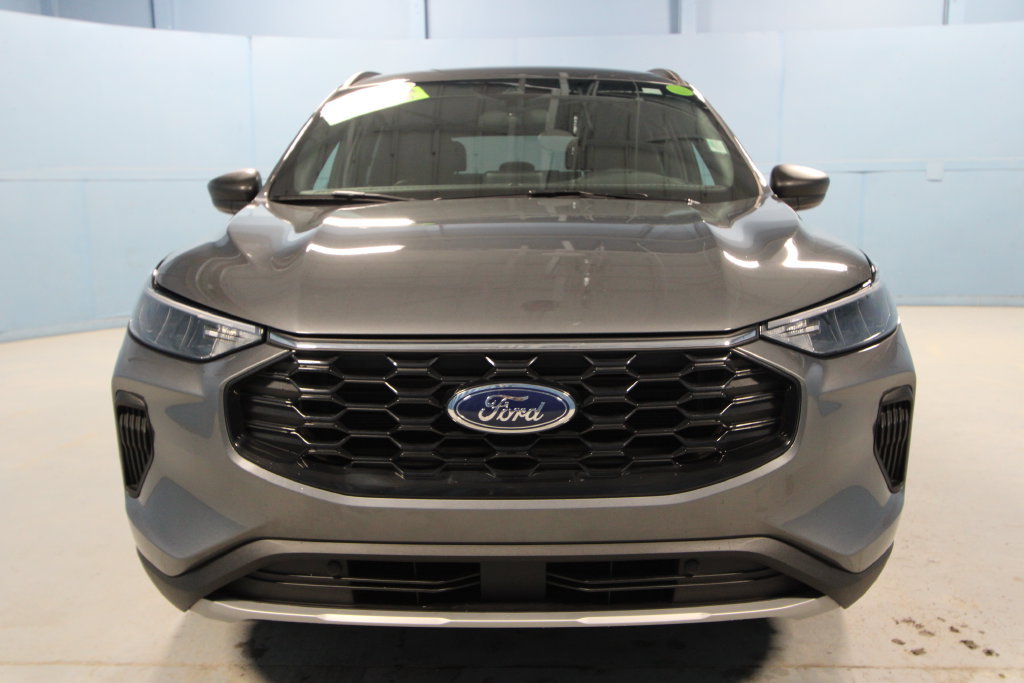 Used 2025 Ford Escape ST-Line w/ Equipment Group 301A FWD image 28