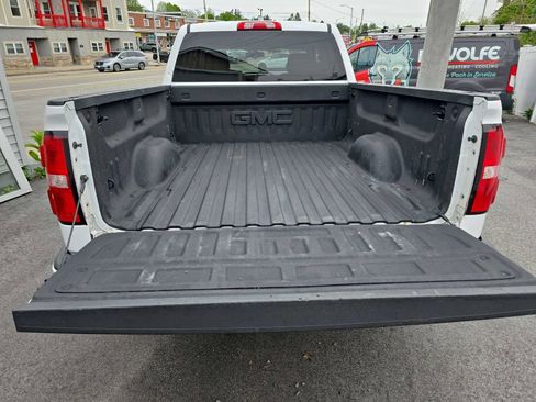 Used 2017 GMC Sierra 1500 SLE w/ Elevation Edition AWD/4WD image 8