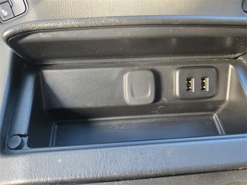 Used 2019 GMC Yukon Denali w/ Denali Ultimate Package image 19