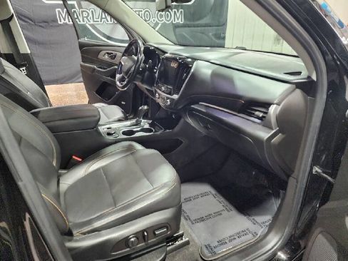 Used 2019 Chevrolet Traverse RS FWD image 13