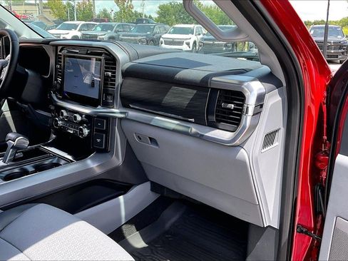 Used 2025 Ford F150 Lariat w/ Equipment Group 502A High AWD/4WD image 16