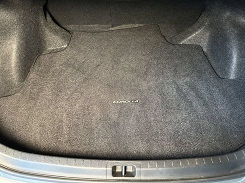 Used 2017 Toyota Corolla XSE w/ Carpet Mat Package (TMS) FWD image 23