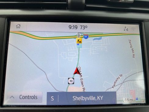 Used 2020 Ford Fusion SE FWD image 15