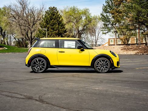 New 2026 MINI Cooper S FWD image 6