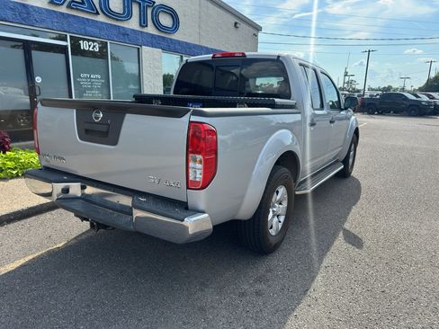 Used 2017 Nissan Frontier SV AWD/4WD image 4