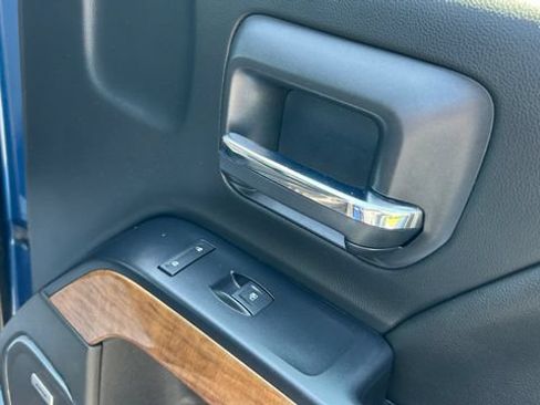 Used 2017 Chevrolet Silverado 1500 LTZ w/ High Desert Package AWD/4WD image 47