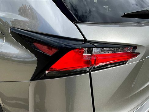 Used 2016 Lexus NX 200t image 28