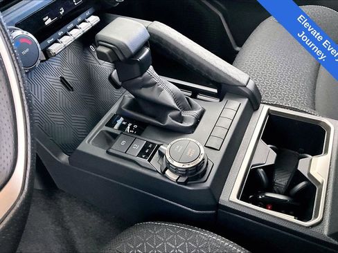 Used 2025 Toyota 4Runner SR5 image 18