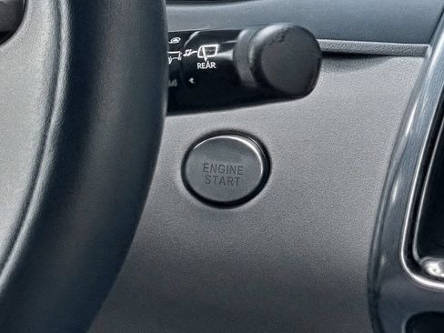 Certified 2023 Kia Sorento SX Prestige AWD/4WD image 29