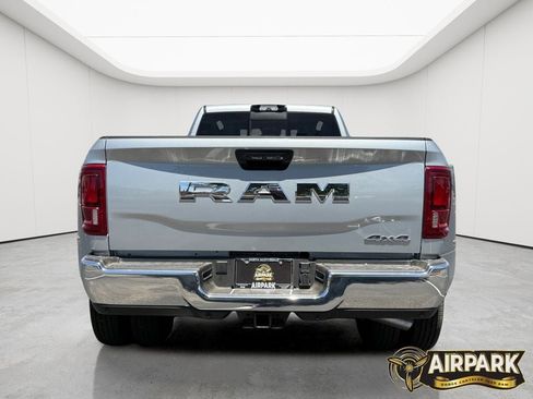 New 2026 RAM 3500 Tradesman AWD/4WD image 6