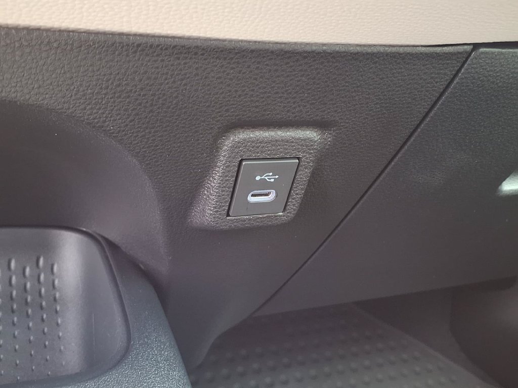 Used 2026 Toyota Corolla LE FWD image 26