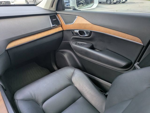 Certified 2023 Volvo XC90 B5 Plus w/ Protection Package Premier AWD/4WD image 24