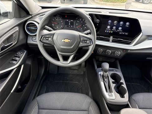 New 2026 Chevrolet Trax LS w/ LS Convenience Package image 13