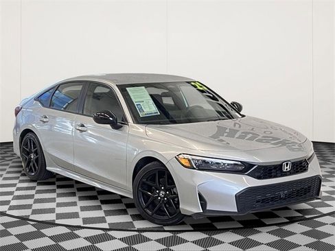 Used 2025 Honda Civic Sport image 1