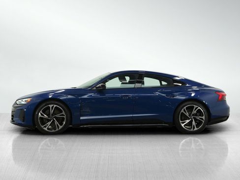 Used 2023 Audi e-tron GT Premium Plus w/ Performance Package image 3