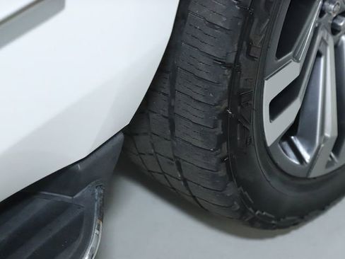 Used 2017 GMC Yukon Denali w/ Open Road Package image 44