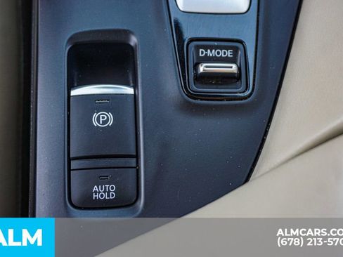Used 2019 INFINITI QX50 Luxe w/ Navigation Package FWD image 45