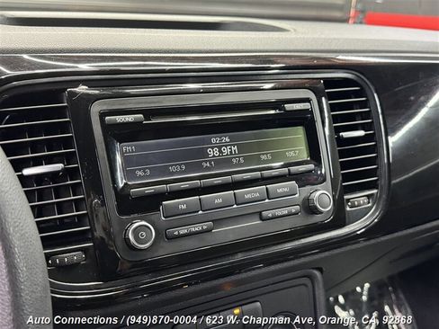 Used 2014 Volkswagen Beetle 1.8T image 15