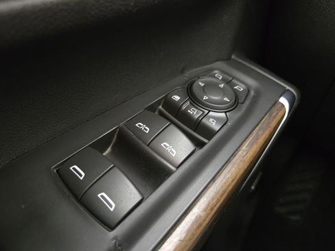 Used 2021 Chevrolet Silverado 3500 High Country w/ Z71 Off-Road Package image 33